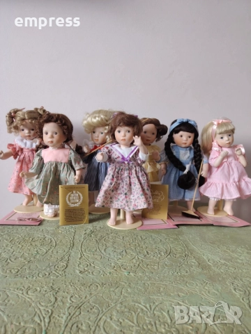 Седем порцеланови кукли Franklin Heirloom Dolls , снимка 7 - Колекции - 52854276