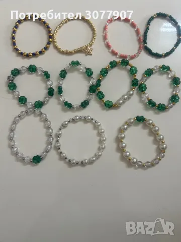 ✨ Ръчно изработени гривни – уникални модели за стилни дами 