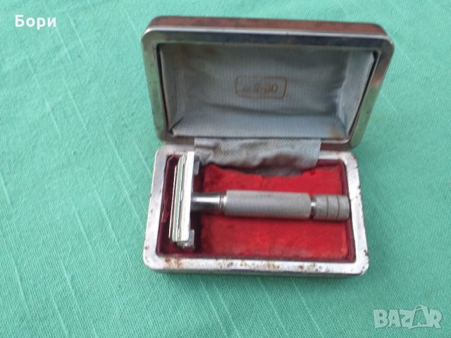 ''ВОЛГА'' Стара метална самобръсначка