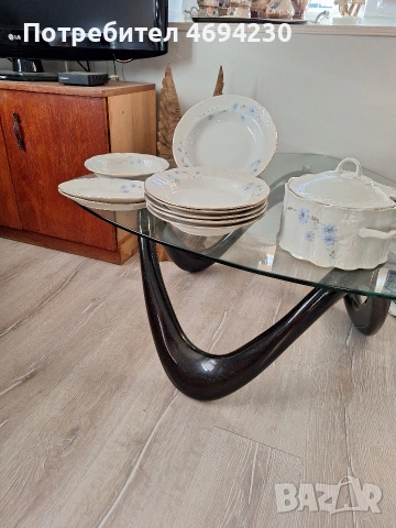 Сервиз За Хранене .Супник С Шест чинии Нов .Неизползван !!!., снимка 3 - Чинии - 53062882