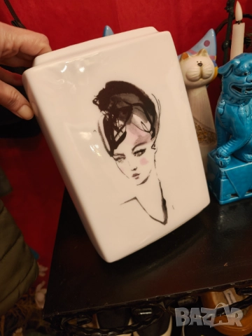 Арт Деко Маркова порцеланова ваза , снимка 3 - Вази - 52483944