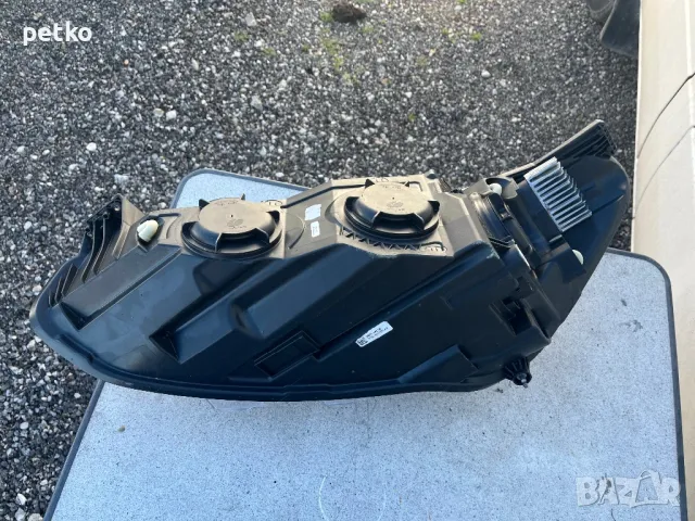 Десен фар за фокус2018, снимка 3 - Части - 49558717