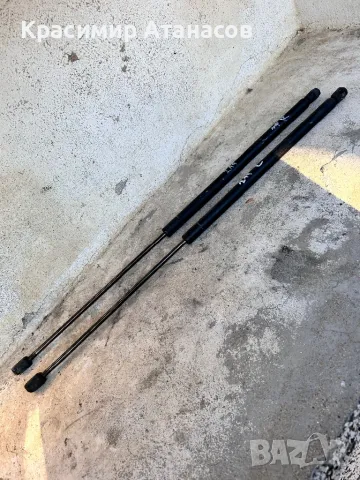 Амортисьор преден капак за Мерцедес Е-класа W211.A2118800029