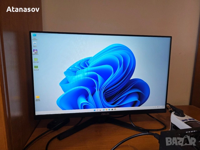 Монитор Asus 180hz, снимка 2 - Монитори - 53138297