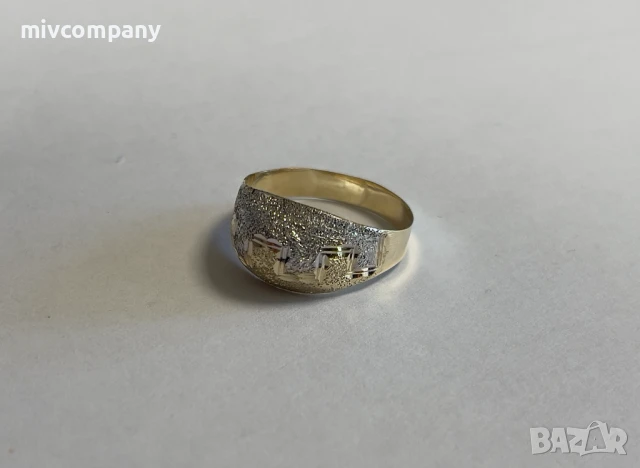 Златен Пръстен 2.34гр. Размер - 64., снимка 3 - Пръстени - 51332073