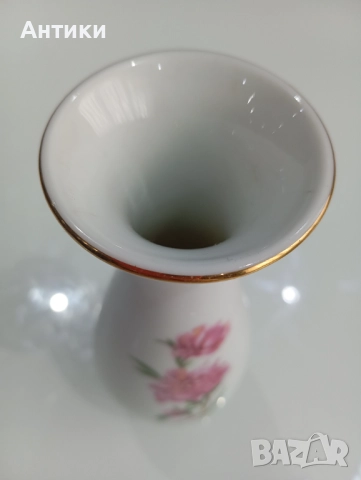 Стара порцеланова ваза , снимка 9 - Вази - 52661654