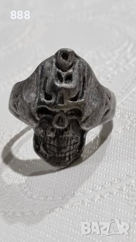 Пръстен " удължен демонски череп " 
