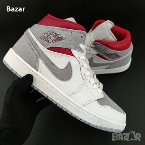 Нови Оригинални Обувки Размер 41 Nike Air Jordan 1 Mid Past Present Future Маратонки Кецове Shoes , снимка 11 - Кецове - 40328267