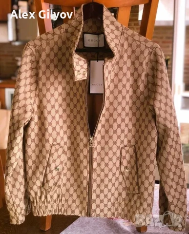 Преходно дамско сако