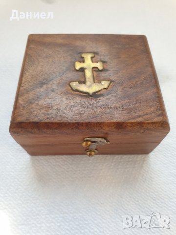 Компас бронзов в дървена кутия с ретро дизайн, снимка 6 - Подаръци за жени - 43053044