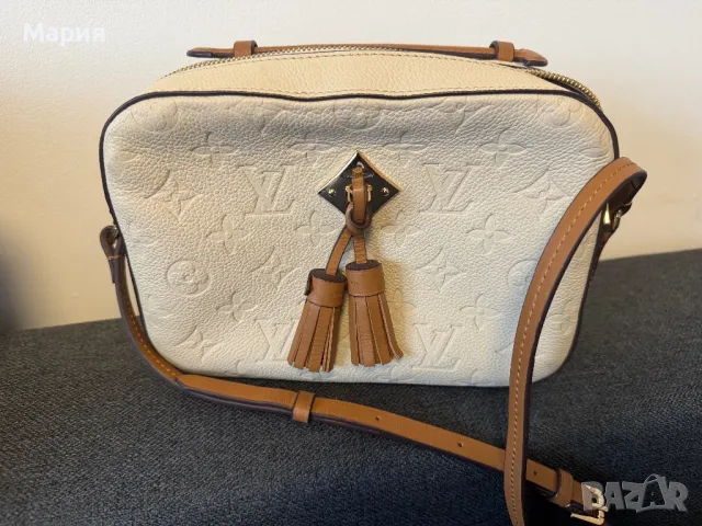 Малка дизайнерска чанта LV от естествена кожа нова , снимка 2 - Чанти - 49726511