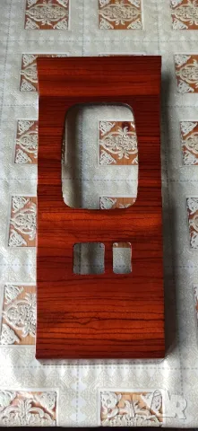 Махагонови панели за Mercedes W124