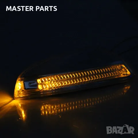 LED Мигачи за Огледала за Mercedes C W204 / GL X164 / ML W164 / Vito/Viano W639 - Plug & Play с Каче, снимка 6 - Части - 50423411