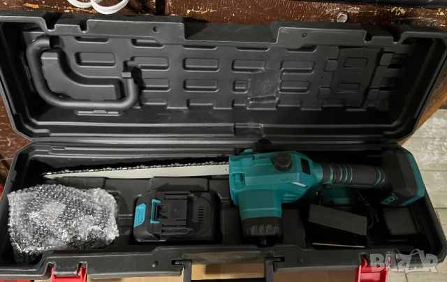 Нова безчеткова акомулаторна 12” резачка за дърва