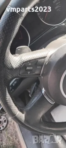 Волан с пера Audi A8 D3 , снимка 3 - Части - 49854365