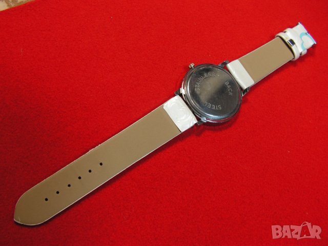 Часовник DIESEL TIME с любовна скала., снимка 4 - Дамски - 38988851