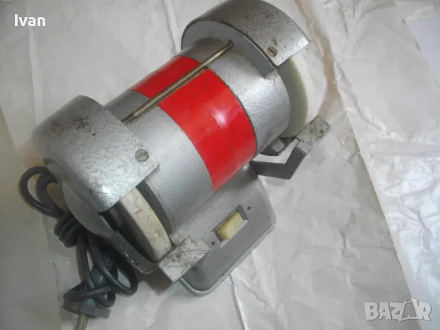 СССР Руски Електрически Шмиргел УХЛ4 Точиларски Обущарски 90 вата 2100 об/мин ф100мм Почти Нов, снимка 4 - Други инструменти - 47275555