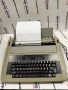 Електронна пишеща машина Panasonic R305 - за части или експонат, снимка 1