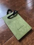 Малка Подаръчна Бутикова Торбичка Gucci Beauty Зелена (17 x 11 x 6 см), снимка 1