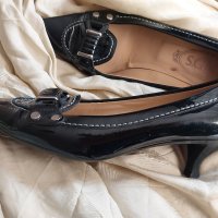 TOD'S. Original  Size 38 Кожени обувки с лаково покритие, снимка 2 - Дамски елегантни обувки - 42969840