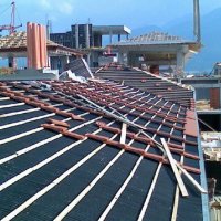 Цялостно изграждане на нов покрив  Пренареждане на керемиди  Поставяне на битумни керемиди, снимка 2 - Ремонти на покриви - 33551073