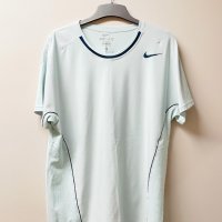 Мъжка тениска Nike L, снимка 1 - Тениски - 39723103