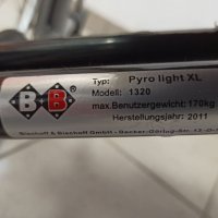 Инвалидна количка Pyro Light XL, снимка 5 - Инвалидни колички - 32875322