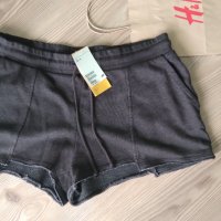 Нови!!! H&M - дамски къси панталони , снимка 1 - Къси панталони и бермуди - 38083252