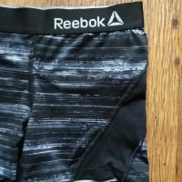 reebok - страхотни дамски панталонки, снимка 2 - Къси панталони и бермуди - 32855645