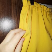 Жълт модерен свеж и ефектен панталон, снимка 2 - Панталони - 40861271