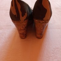 Дамски обувки, снимка 3 - Дамски ежедневни обувки - 33492281