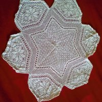 Звезда, плетена на една кука, снимка 2 - Декорация за дома - 34961630