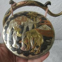 ГОНГ със змия и камила метал бронз месинг  - 2, снимка 5 - Статуетки - 33393716