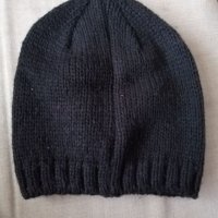 Зимна детска шапка , снимка 2 - Шапки, шалове и ръкавици - 27268758