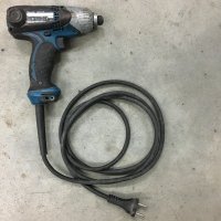 Гайковерт УДАРЕН Makita TD0101F Макита, снимка 1 - Винтоверти - 27647614