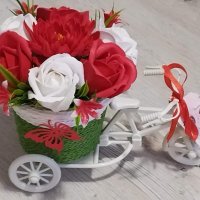 Декоративни колела със сапунени цветя, снимка 9 - Подаръци за жени - 39639620