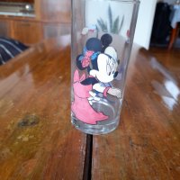 Стара чаша Мики,Мини Маус, снимка 1 - Други ценни предмети - 40121130