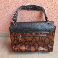 Сак Чанта сак куфар борсета портфейл модел GUESS 1981, снимка 6 - Чанти - 35929589