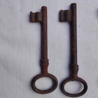 стари ключове , снимка 2 - Антикварни и старинни предмети - 27779242