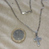 Сребърен кръст с колие, снимка 1 - Колиета, медальони, синджири - 40483688