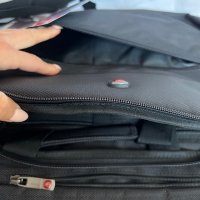  Wenger Бизнес чанта и раница 2в1, снимка 7 - Чанти - 42948595