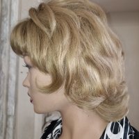 Руса чуплива перука с бритон средна дължина, снимка 1 - Аксесоари за коса - 38072950