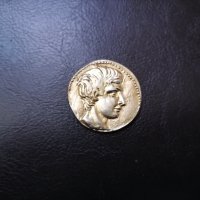 Стар римски плакет медальон монета сребро проба 800 с позлата , снимка 1 - Антикварни и старинни предмети - 43102347