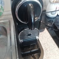 Кафе Машина с капсули - Nespresso De'Longhi, снимка 2 - Кафемашини - 40822838