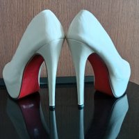 Обувки с висок ток, снимка 1 - Дамски обувки на ток - 34431143