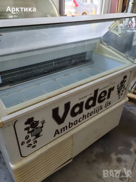 Хладилна витрина за сладолед, снимка 1