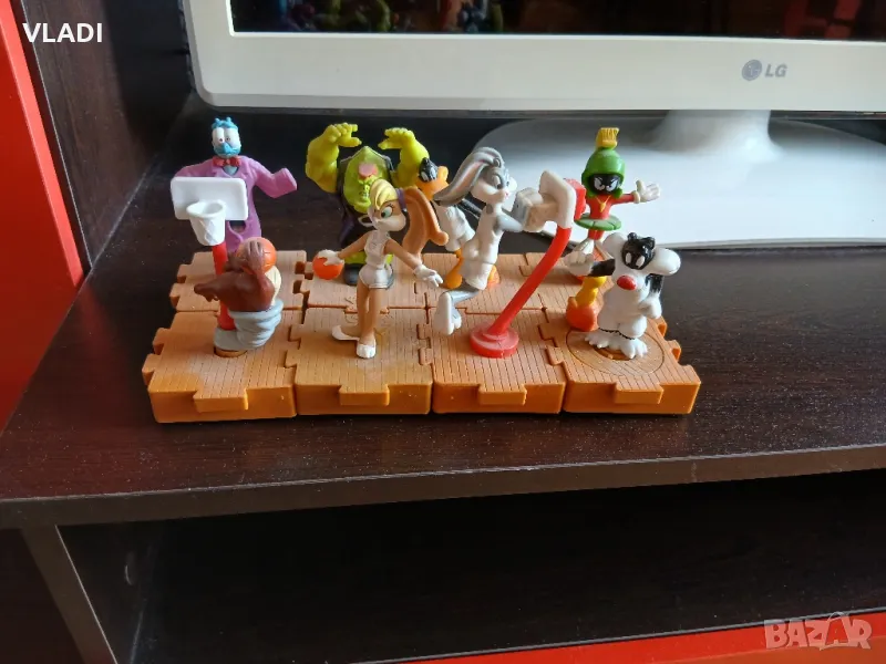 Пъзел Space jam, снимка 1