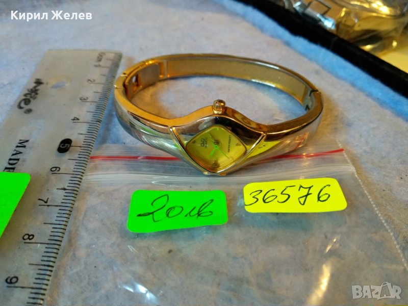 Q&Q QUARTZ СТИЛЕН МОДЕН МАРКОВ ЯПОНСКИ ДАМСКИ ЗЛАТИСТ ЧАСОВНИК Тип ГРИВНА Кю и Кю 36576, снимка 1