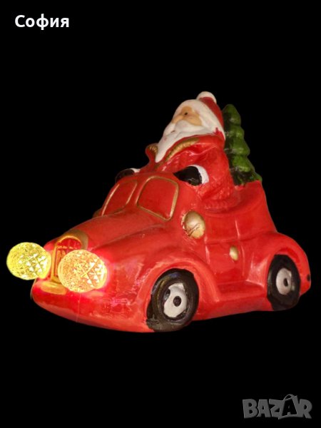 Коледна декорация Дядо Коледа с червена кола и светещи фарове, снимка 1