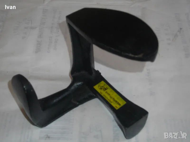 НОВА НЕМСКА ОРИГИНАЛНА ТРИСТРАННА НАКОВАЛНЯ 170мм/2,2 кг ТИП ОБУЩАРСКА СТАРО КАЧЕСТВО, снимка 1